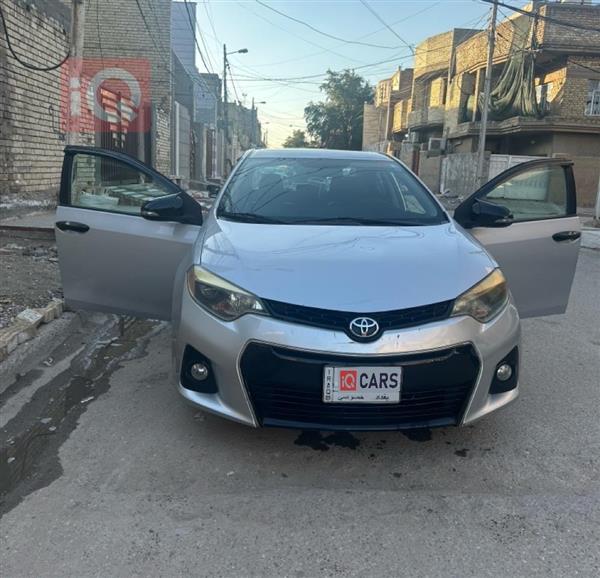 تويوتا كورولا 2016 للبيع في العراق -  بغداد